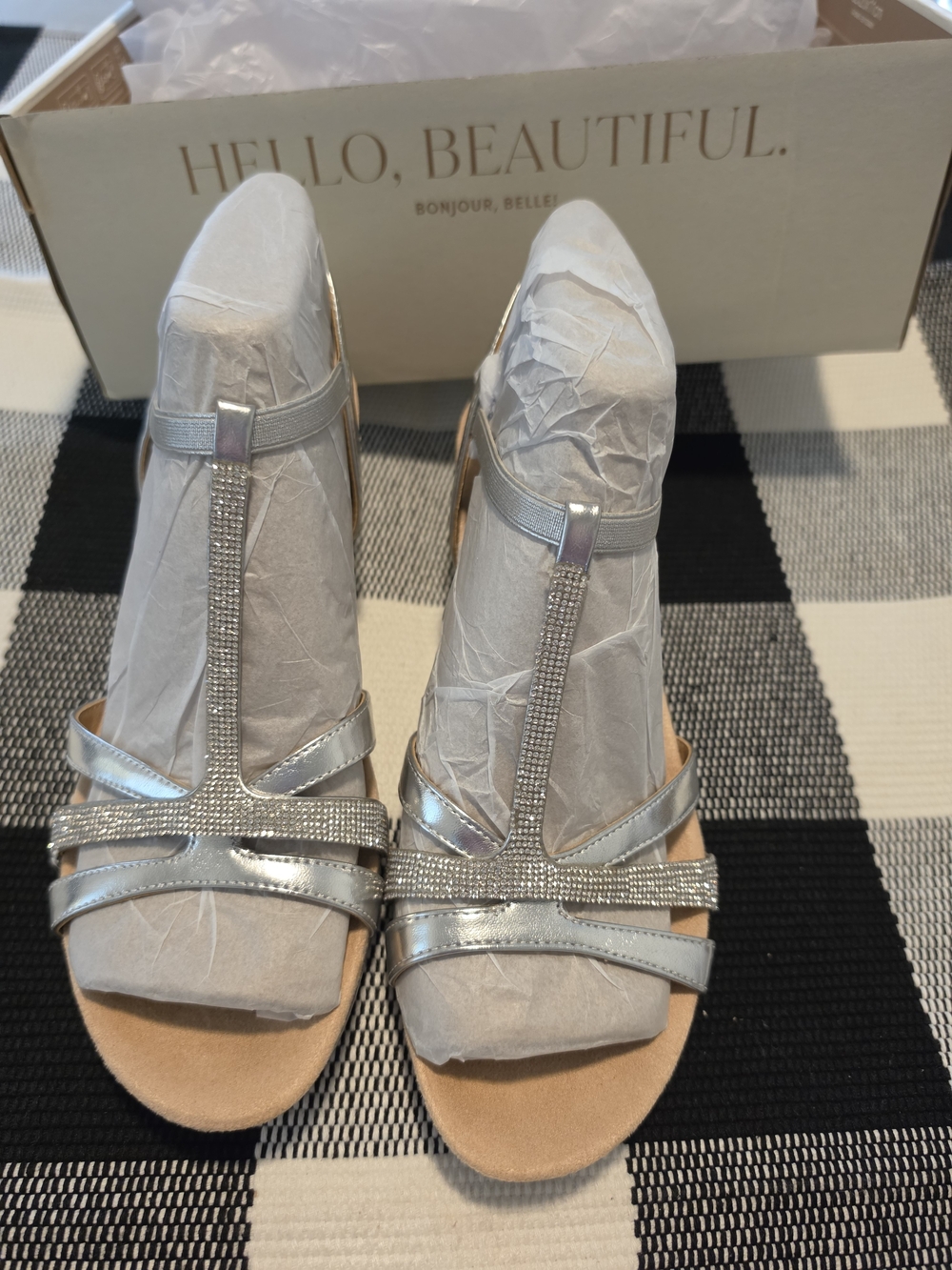 Life Stride Silver Metallic Wedge Sandals - Picture 3 of 5